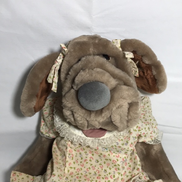 WRINKLES Ganz Brand Vintage Hand Puppet Girl Plush Dog 1981 Floral Dress 17" - Picture 10 of 11